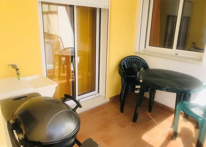 Apartamento T2 *